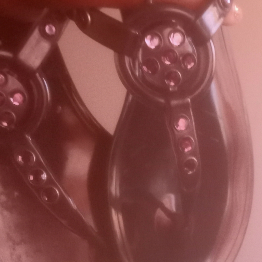 Colin Stuart Sandals - Picture 2 of 4